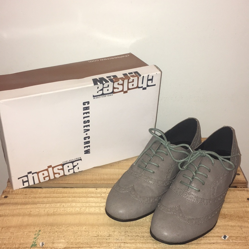 NEW IN BOX gray “Henri” Chelsea Crew oxfords sz 9